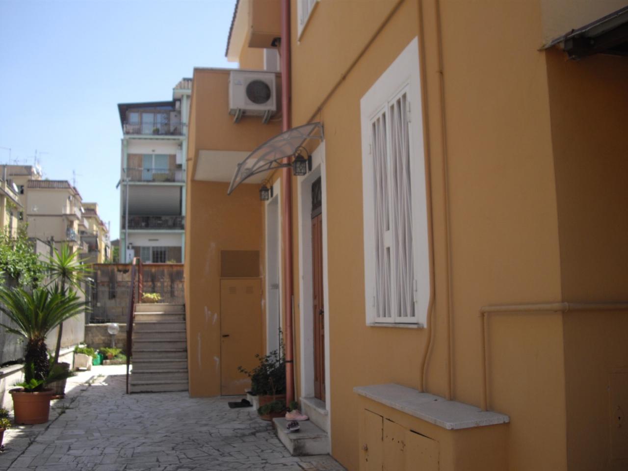 appartamento in vendita a Roma in zona Tor Sapienza