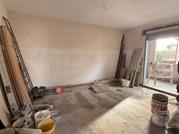 appartamento in vendita a Roma in zona Torre Gaia
