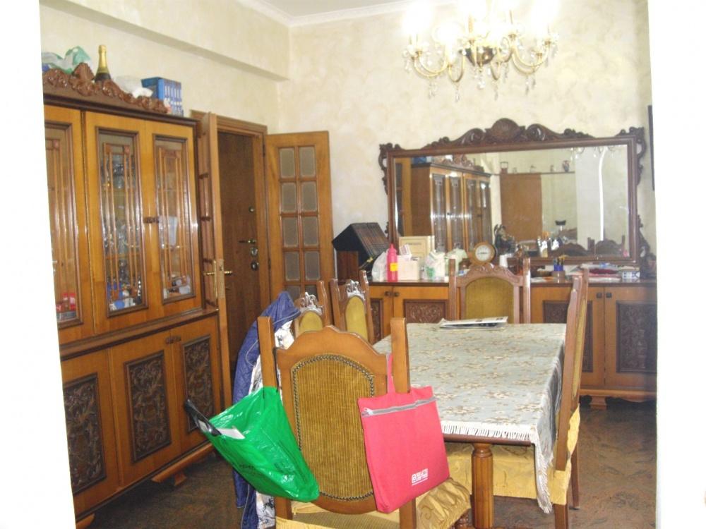 appartamento in vendita a Roma in zona Tor Cervara