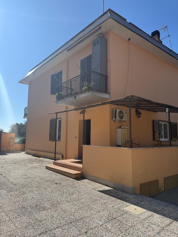 appartamento in vendita a Roma in zona La Giustiniana