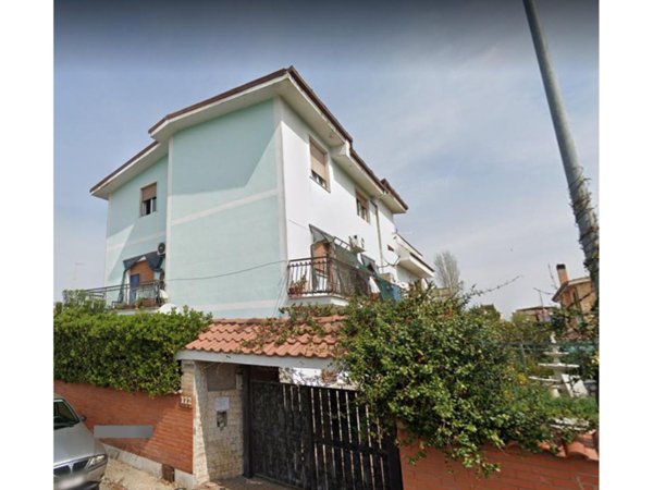 appartamento in vendita a Roma in zona Dragona/Bagnoletto