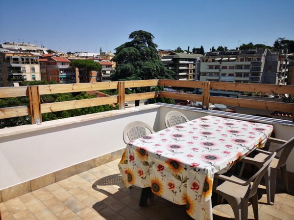 appartamento in vendita a Roma in zona Della Vittoria