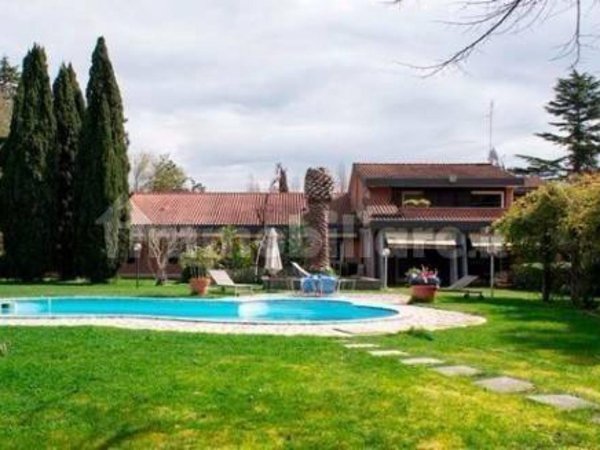 villa in vendita a Roma in zona Olgiata