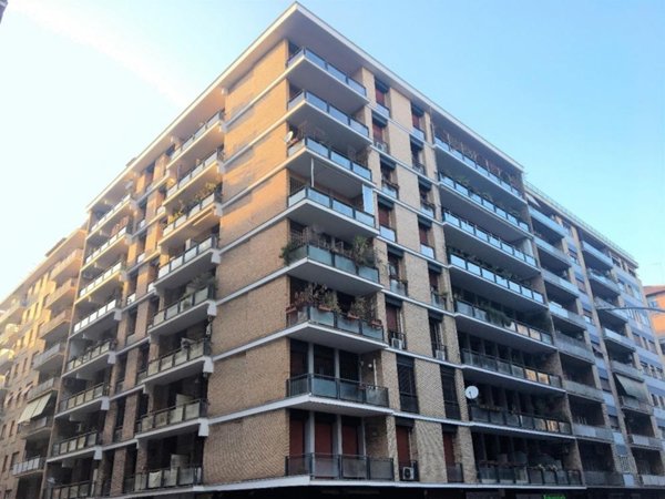 appartamento in vendita a Roma in zona Ostiense