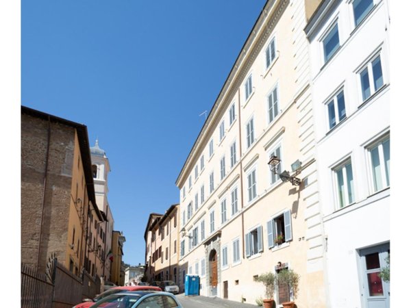 appartamento in vendita a Roma in zona Centro Storico