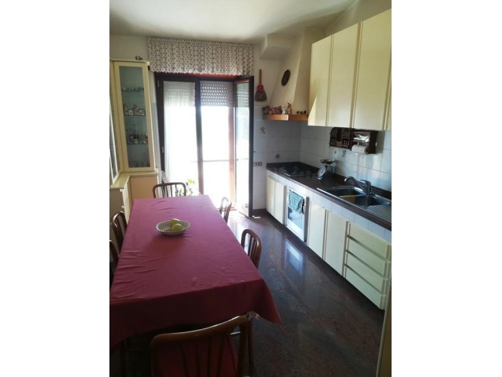 appartamento in vendita a Roma in zona Finocchio