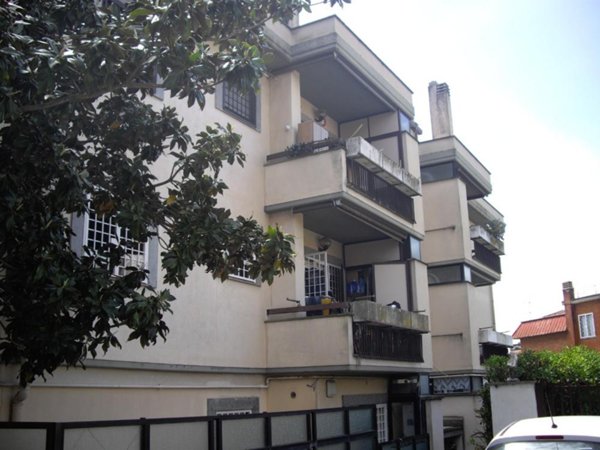 appartamento in vendita a Roma in zona Tor di Quinto