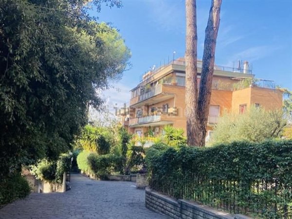 appartamento in vendita a Roma in zona Aurelio