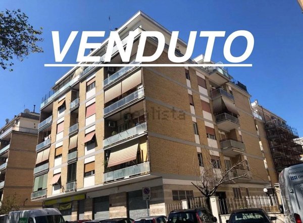 appartamento in vendita a Roma in zona Collatino
