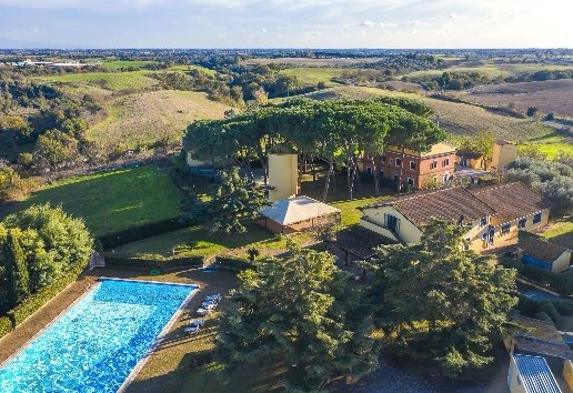 casa indipendente in vendita a Roma in zona Osteria Nuova