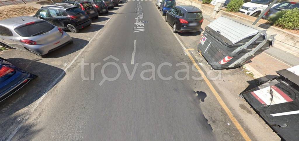 appartamento in vendita a Roma in zona Cinecittà