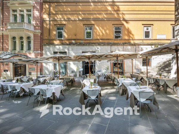 negozio in vendita a Roma in zona Centro Storico