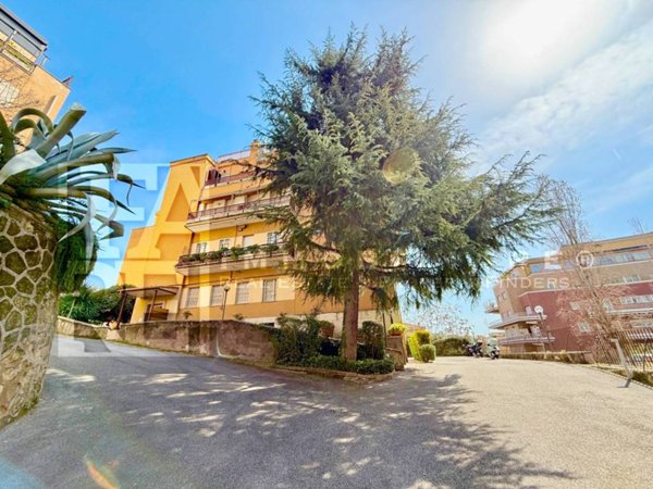 appartamento in vendita a Roma in zona Aurelio