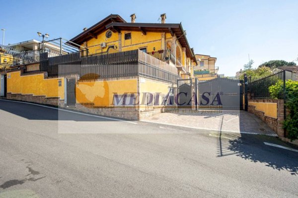 casa indipendente in vendita a Roma in zona La Storta