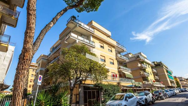 appartamento in vendita a Roma in zona Torrevecchia