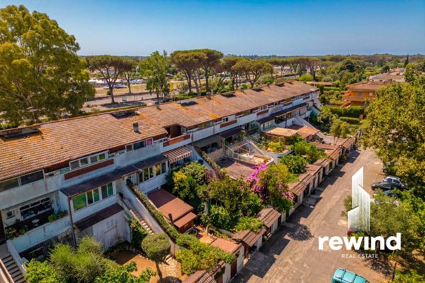 appartamento in vendita a Roma in zona Casal Palocco