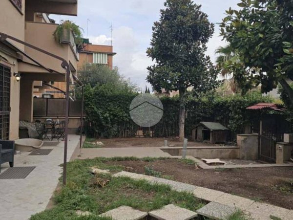 appartamento in vendita a Roma in zona Portuense