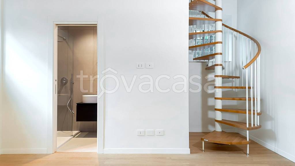 appartamento in vendita a Roma in zona San Saba - Ripa