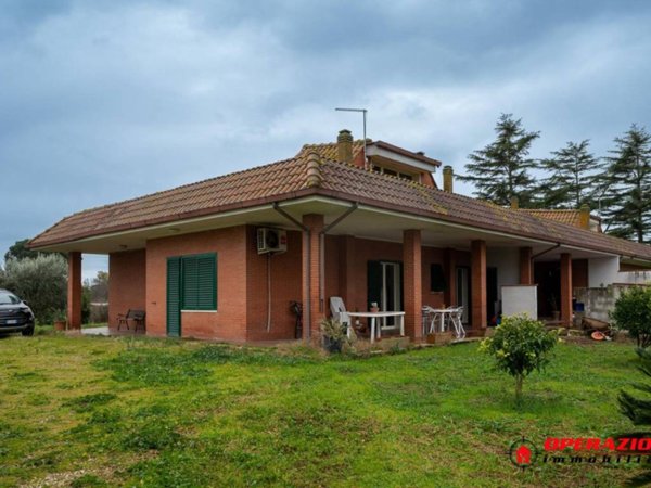casa indipendente in vendita a Roma in zona Olgiata