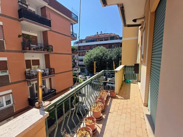 appartamento in vendita a Roma in zona Ostia