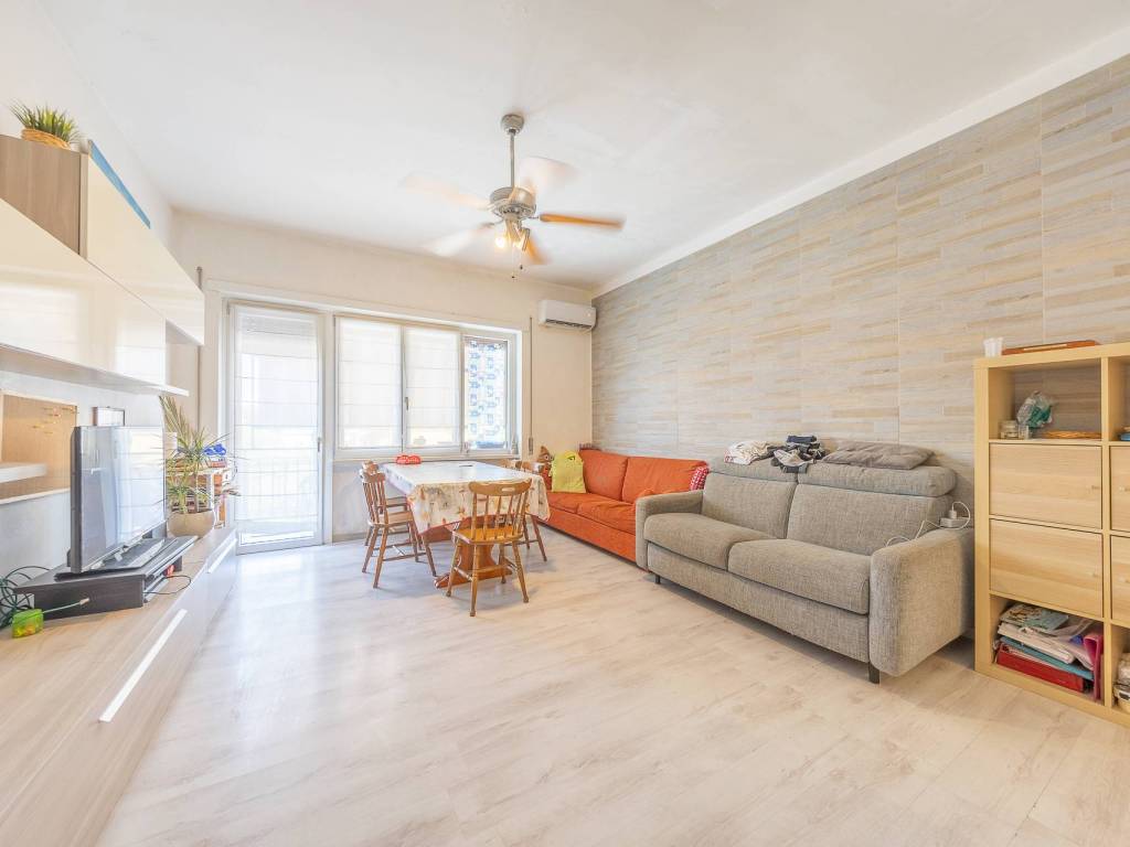 appartamento in vendita a Roma in zona Borghesiana