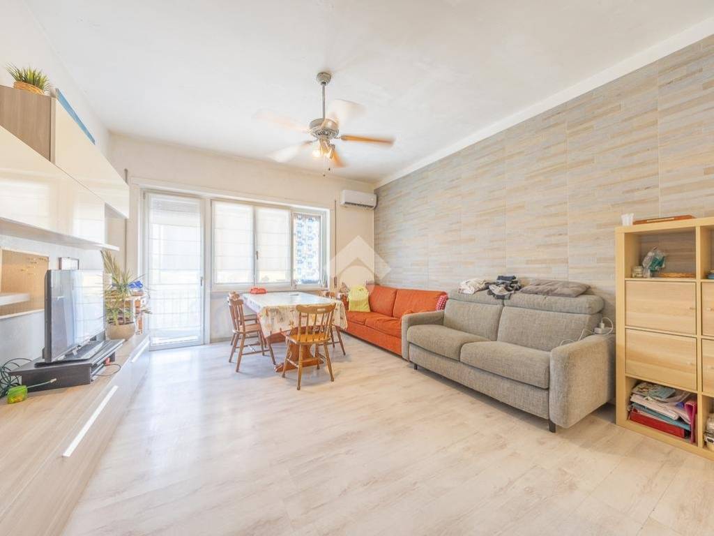 appartamento in vendita a Roma in zona Borghesiana