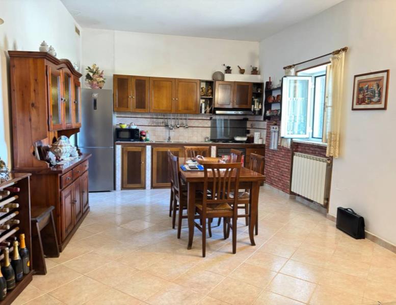 appartamento in vendita a Roma in zona Vitinia