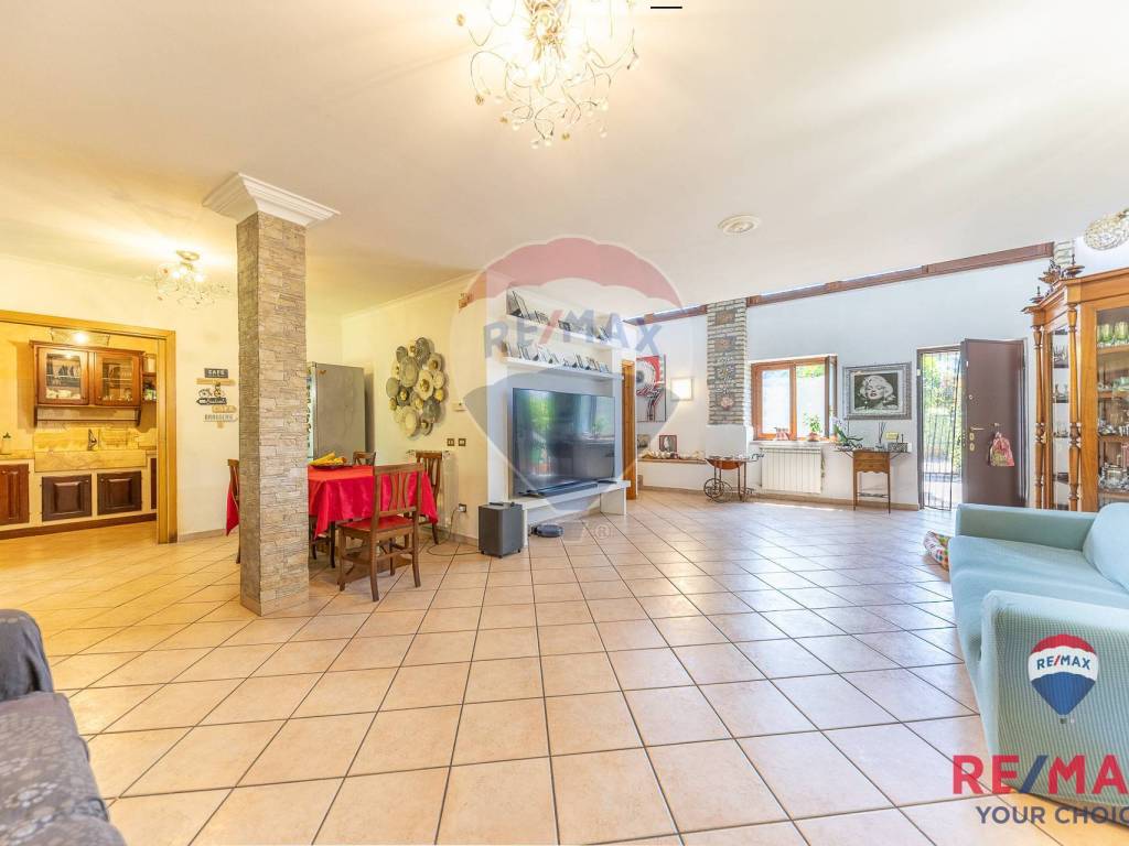 casa indipendente in vendita a Roma in zona Trigoria