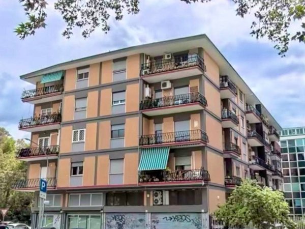 appartamento in vendita a Roma in zona Ardeatino