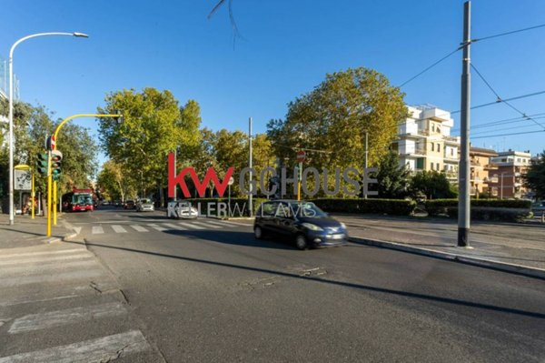 appartamento in vendita a Roma in zona Gianicolense
