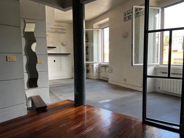 appartamento in vendita a Roma in zona Della Vittoria