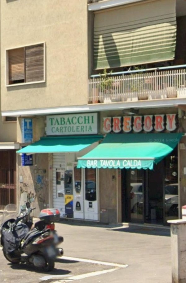 negozio in vendita a Roma