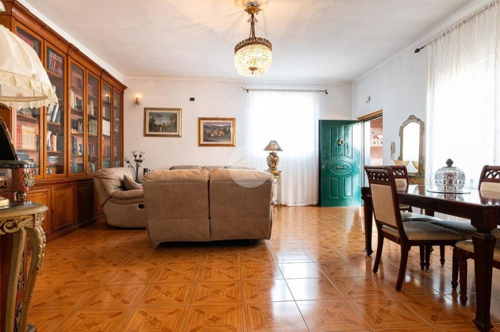 appartamento in vendita a Roma in zona Portuense