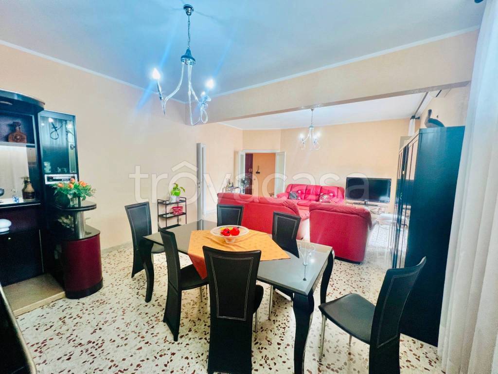 appartamento in vendita a Roma in zona Ostia