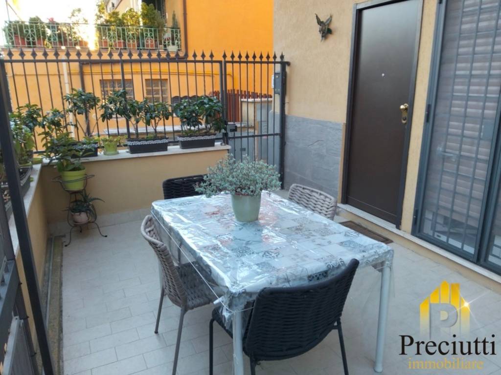 appartamento in vendita a Roma in zona Aurelio