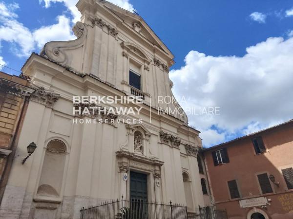 appartamento in vendita a Roma in zona Trastevere