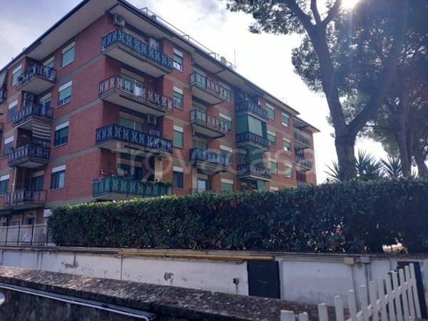 appartamento in vendita a Roma in zona Alessandrino