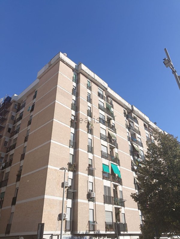 appartamento in vendita a Roma in zona Portuense
