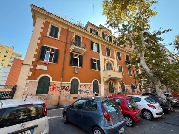 appartamento in vendita a Roma in zona Portuense