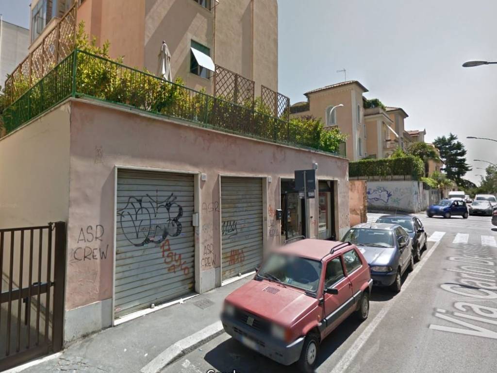 negozio in vendita a Roma in zona Appio Latino