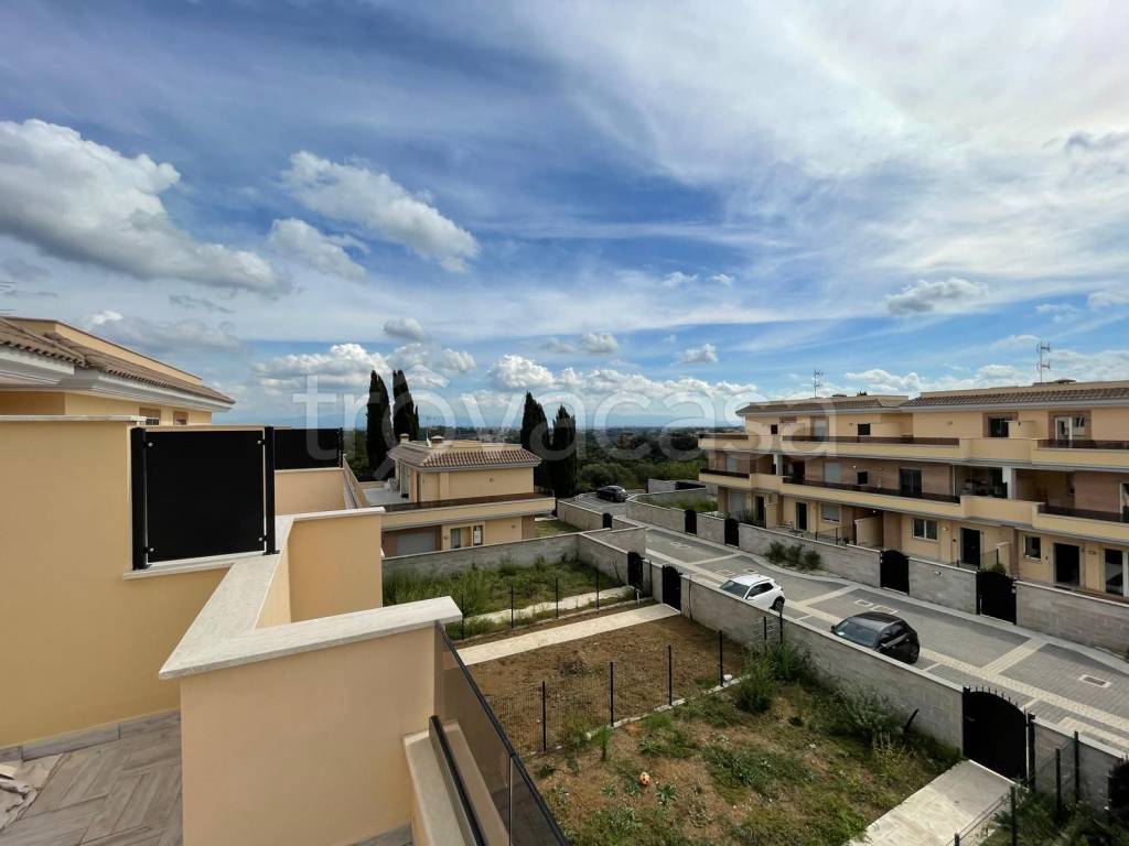 casa indipendente in vendita a Roma in zona La Giustiniana