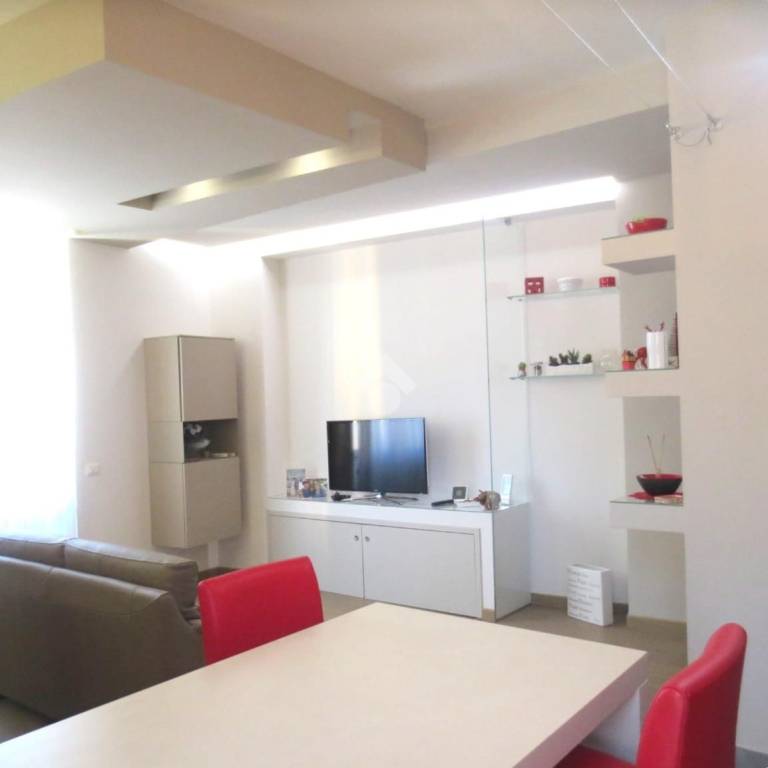 appartamento in vendita a Roma in zona Tuscolano