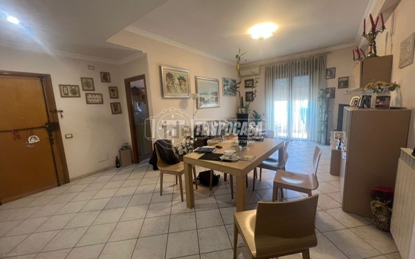 appartamento in vendita a Roma in zona Acilia