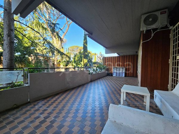 appartamento in vendita a Roma in zona Grottarossa