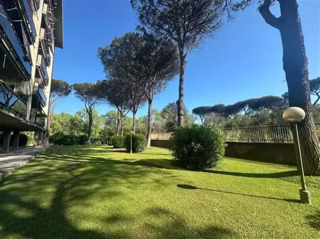 appartamento in vendita a Roma in zona Ostia