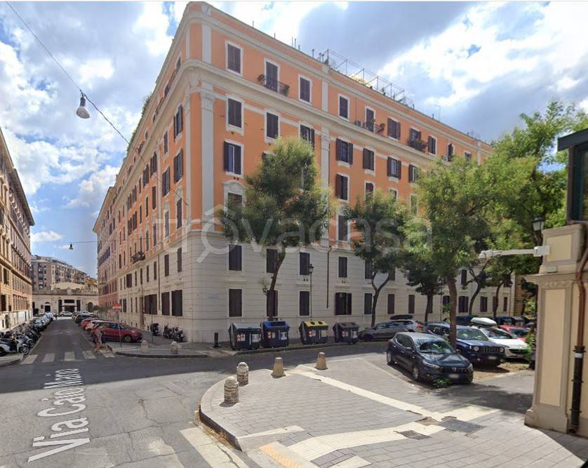 appartamento in vendita a Roma in zona Rione Prati