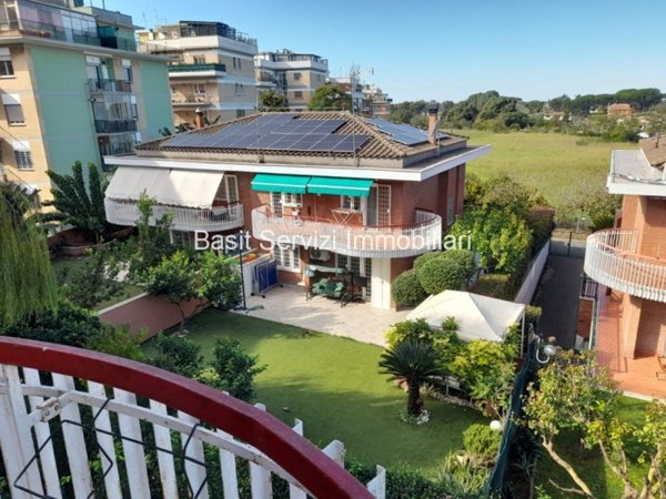 appartamento in vendita a Roma in zona Gianicolense