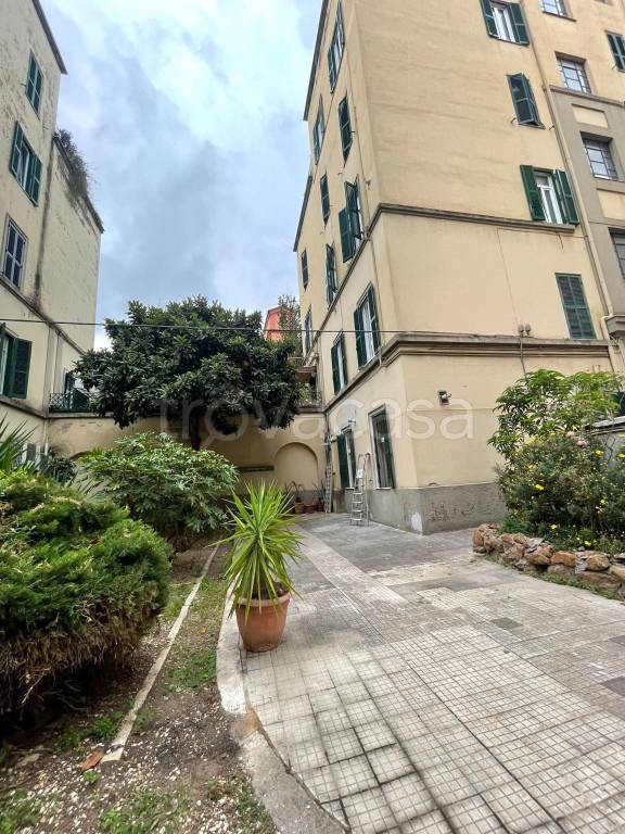 appartamento in vendita a Roma in zona Gianicolense