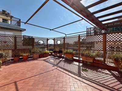 appartamento in vendita a Roma in zona Aurelio