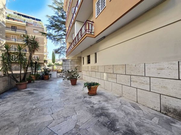 appartamento in vendita a Roma in zona Monte Sacro/Talenti